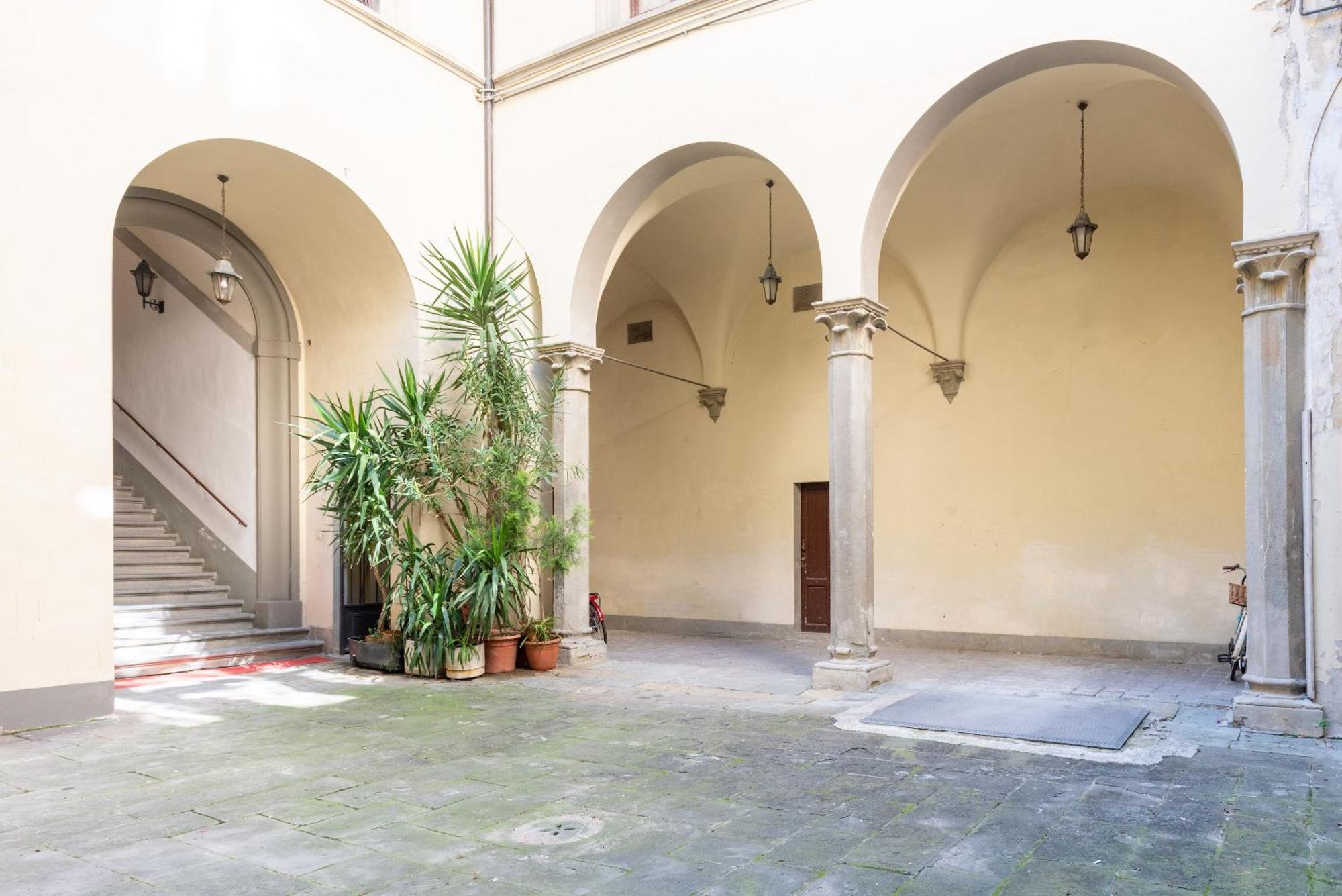 Design Loft Belle Donne * Florenz
